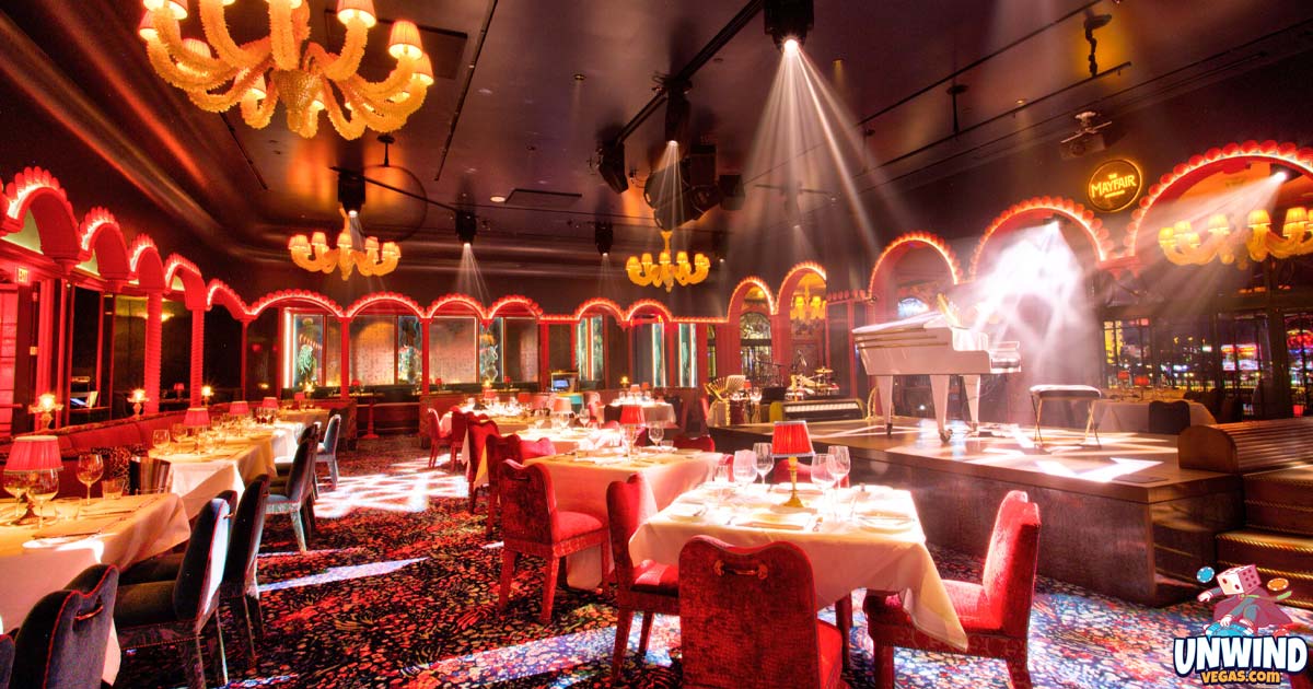 LateNight Intimacy The Hottest Bars and Lounges for Couples in Sin City